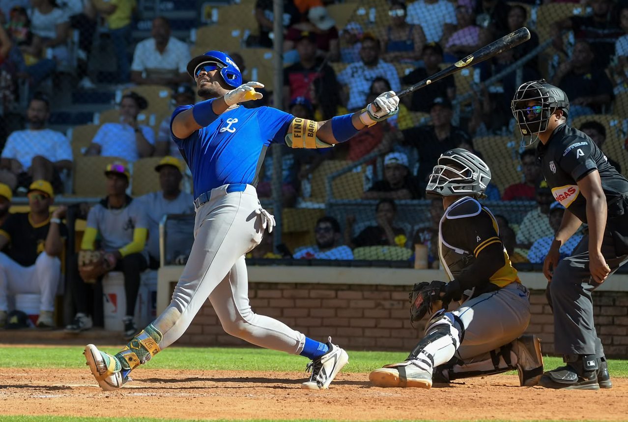 Licey domina a las Águilas en pretemporada