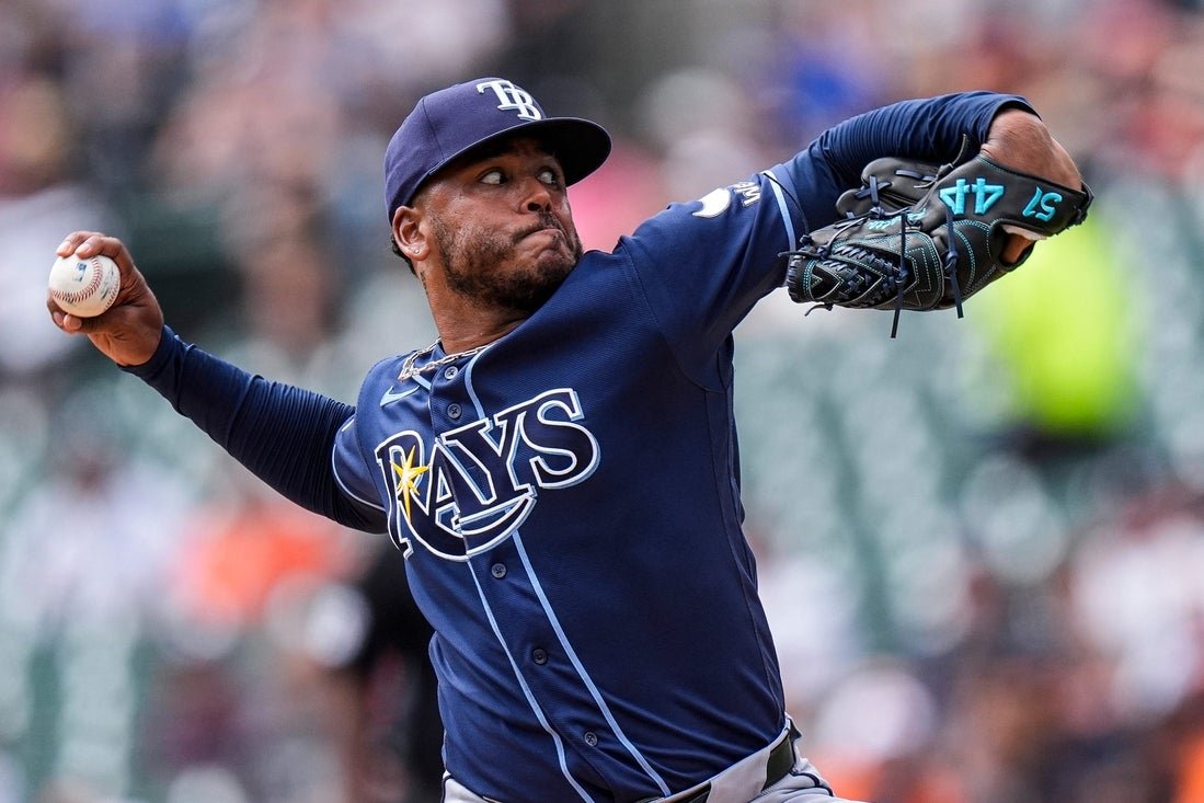 Freddy Peralta, MVP de la ALCS tras guiar a los Rays
