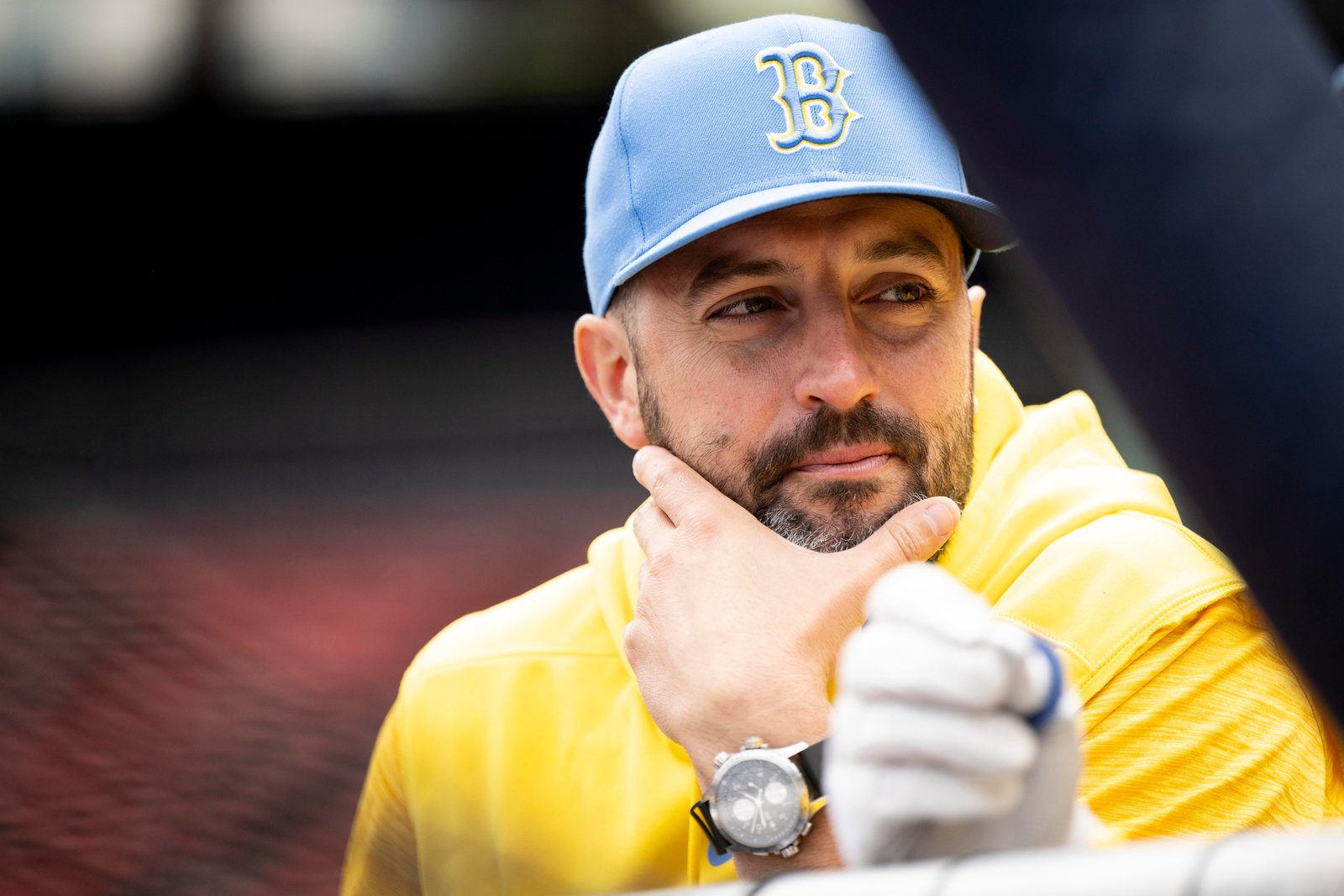 Filis contratan a Peter Fatse como entrenador de bateo
