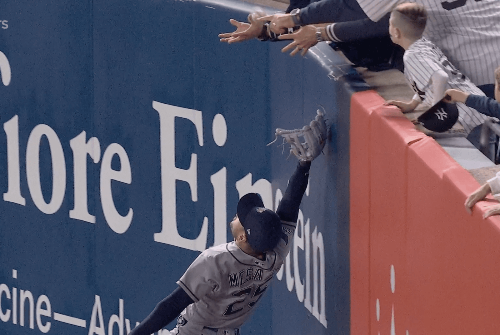 La temporada de los Yankees termina por interferencia. ¿Acertaron los árbitros?