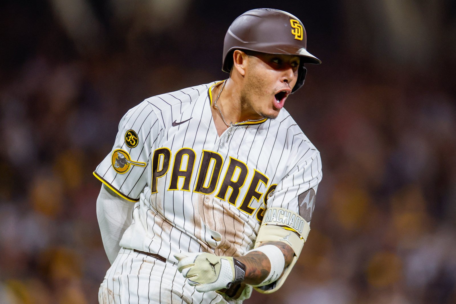 Con una plantilla preparada para octubre, los Padres planean volver a la Serie Mundial tras 28 años