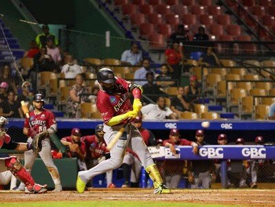 Lidom: Ozuna remolca seis vueltas y los Gigantes vienen de atrás