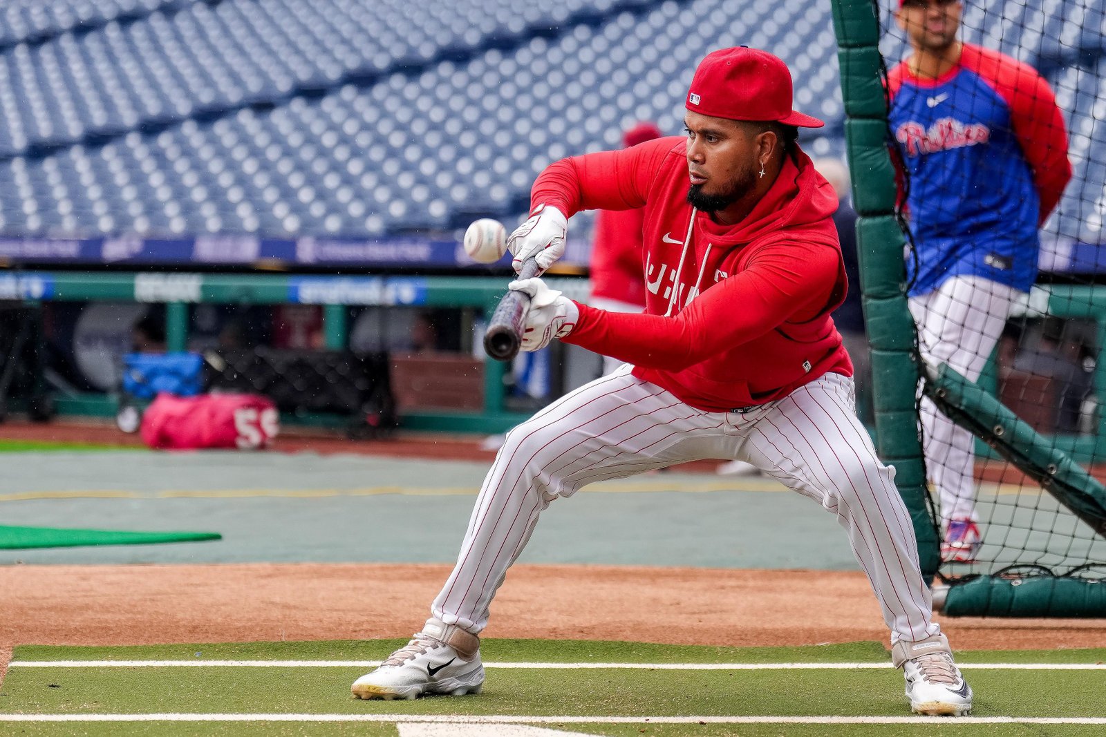 Cardenales: ¿un segunda base libre a tercera?