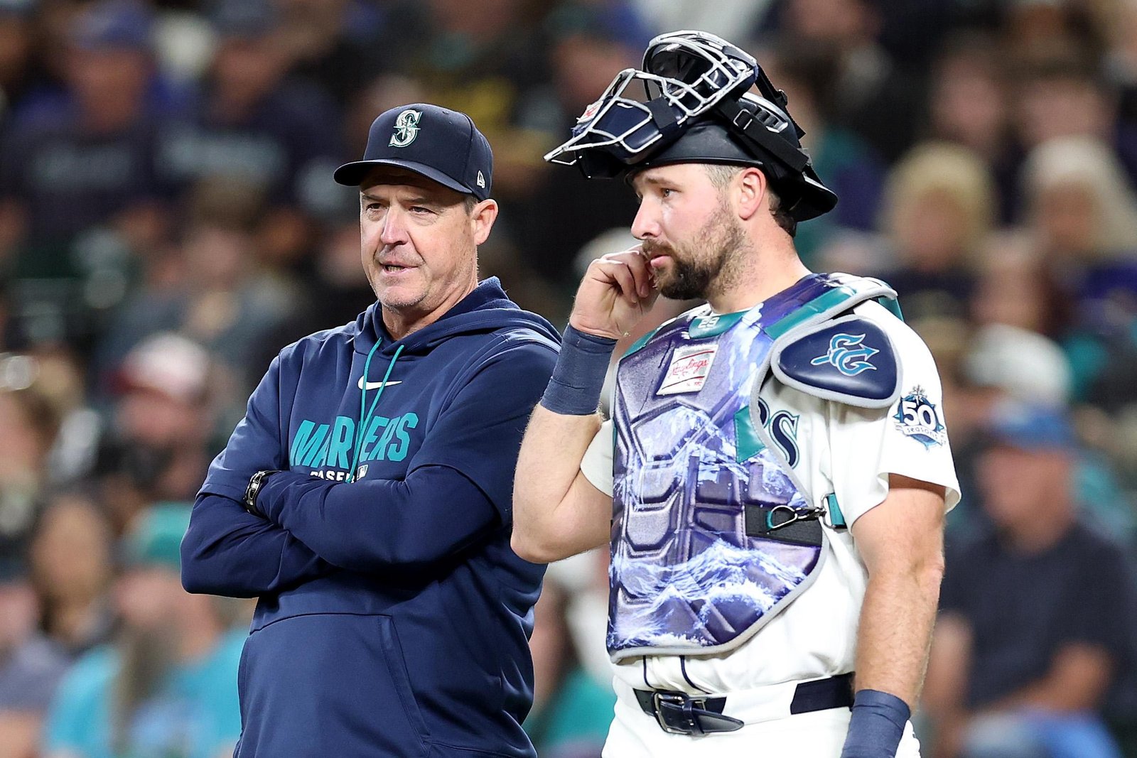 Los jugadores de los Mariners reaccionan ante el despido de Dan Wilson