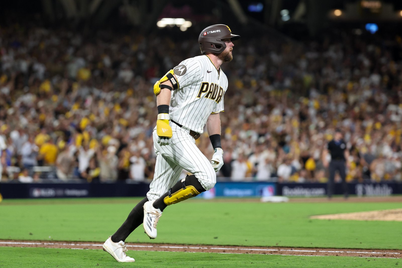 Dodgers toman control; Padres siguen vivos