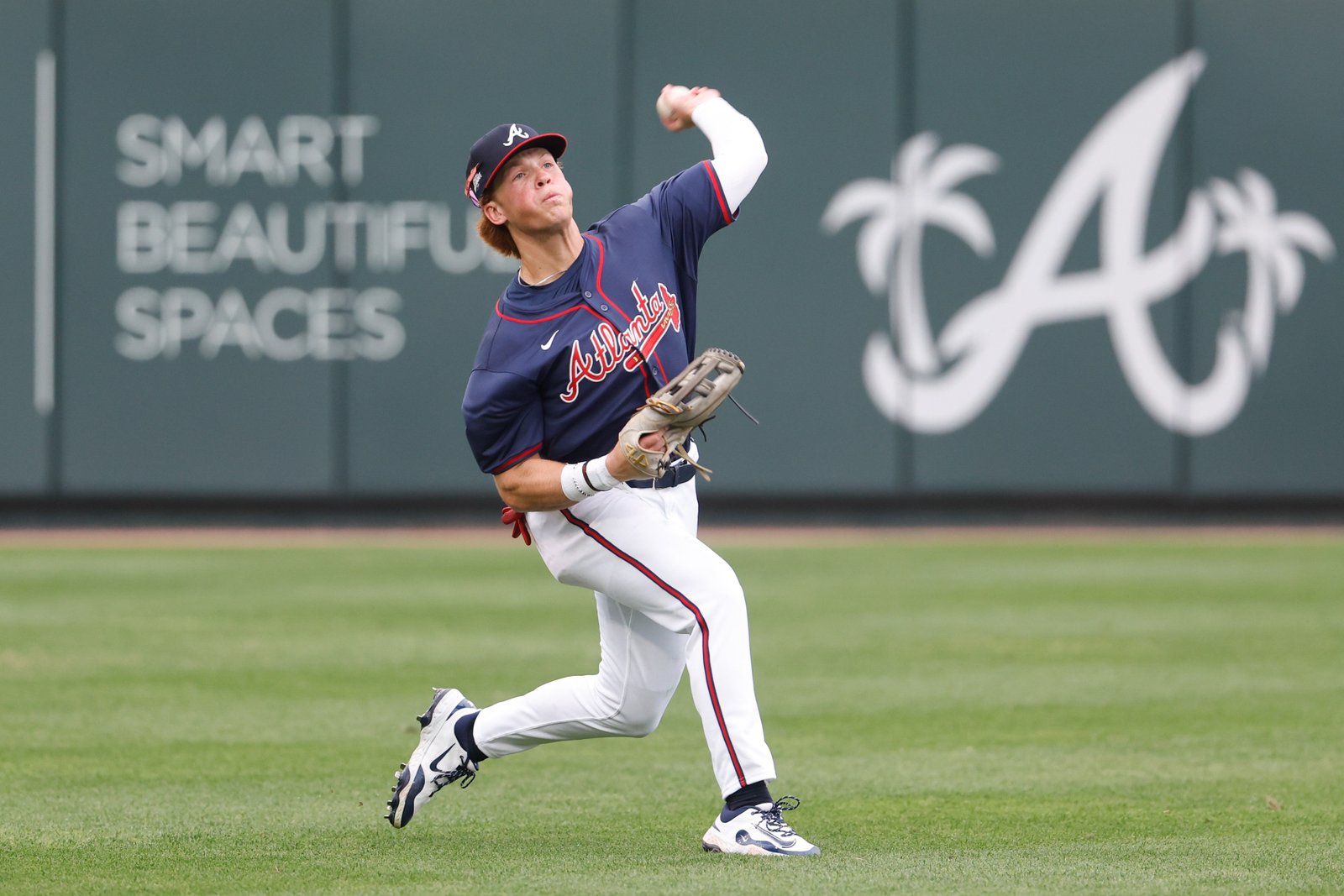 Owen Carey brilla en triunfo de Glendale en la AFL