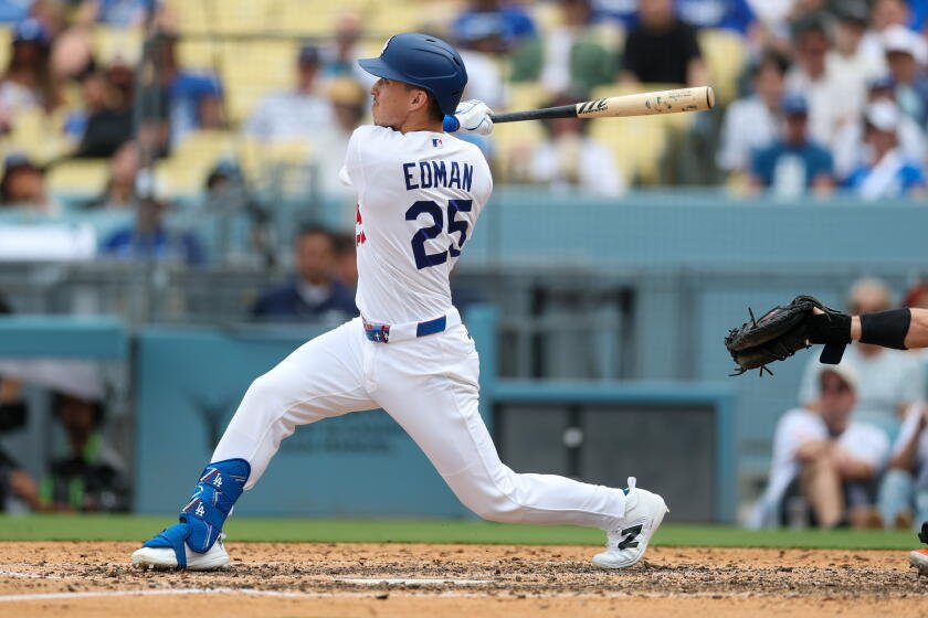 ¿Sigue siendo una rivalidad? Los Dodgers completan la barrida ante unos Giants desastrosos